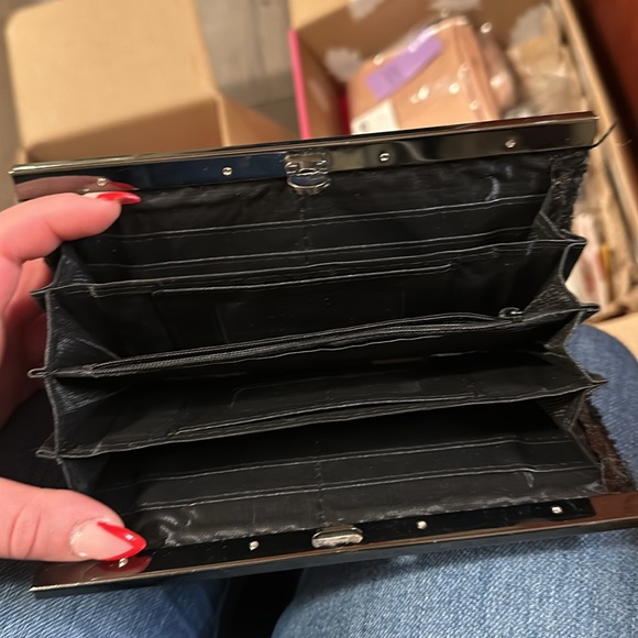 Knit Wallet - Picture 3 of 3